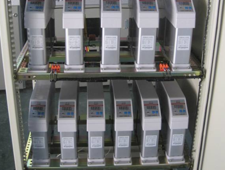 紫電電氣_低壓開(kāi)關(guān)柜內(nèi)電容器安全運(yùn)行的電流、電壓和溫度有什么要求